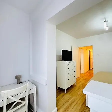 Deluxe Quiet Family Oasis Lägenhet *