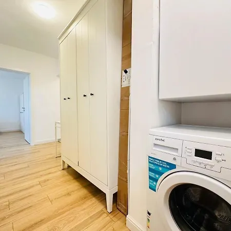 Lägenhet Deluxe Quiet Family Oasis *