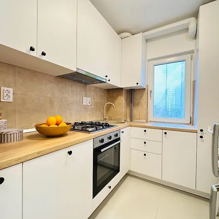 Deluxe Quiet Family Oasis Lägenhet Timişoara