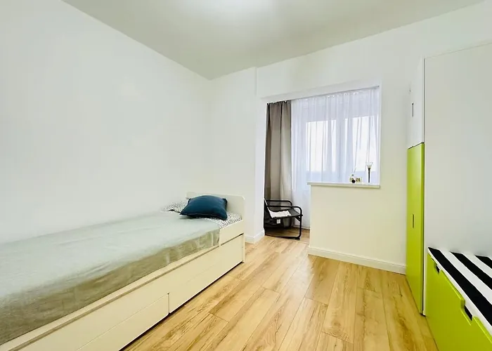 Deluxe Quiet Family Oasis *