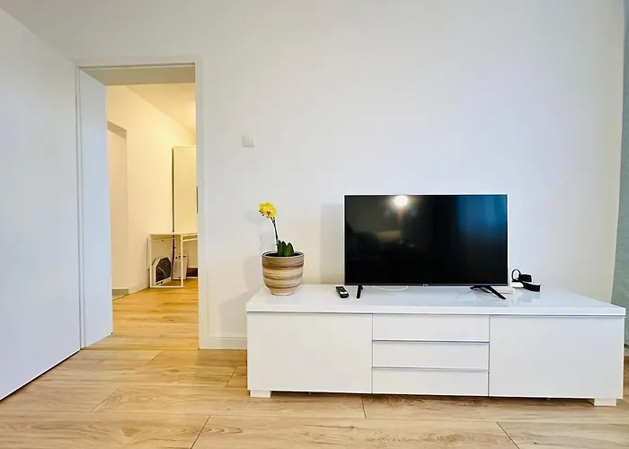 Deluxe Quiet Family Oasis *