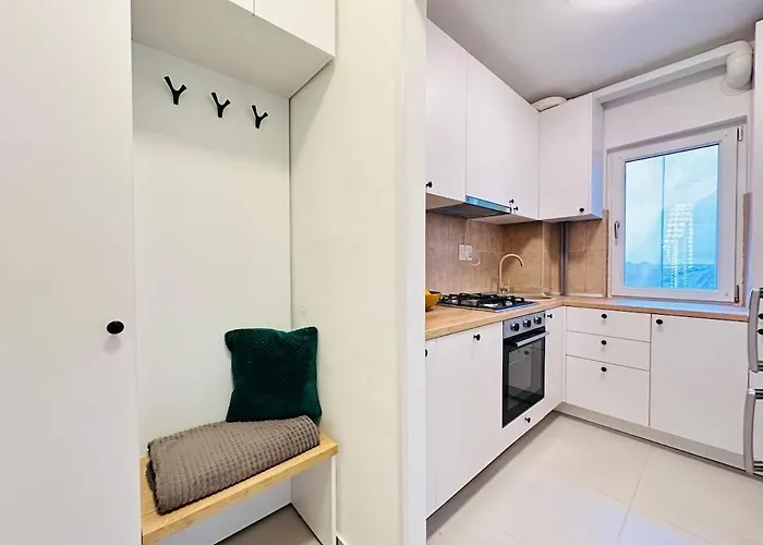 Deluxe Quiet Family Oasis Appartement